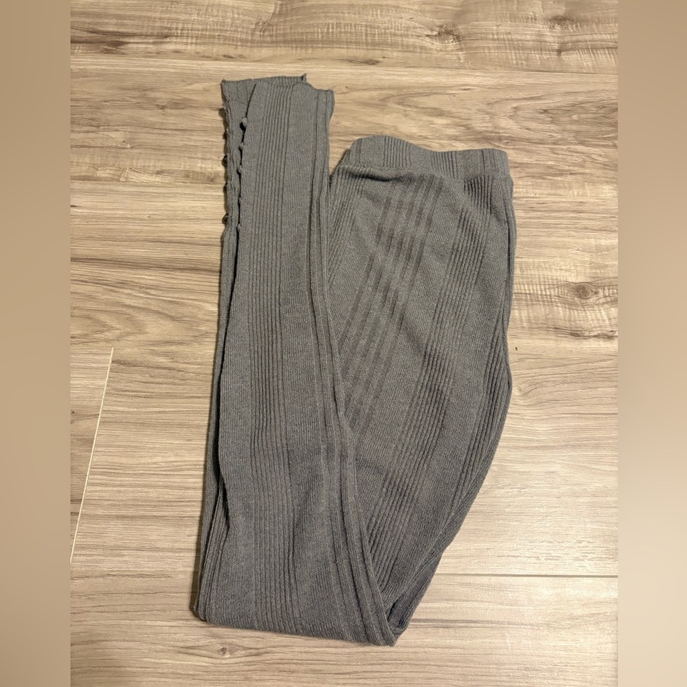 Free People Gray Ribbed Leggings
